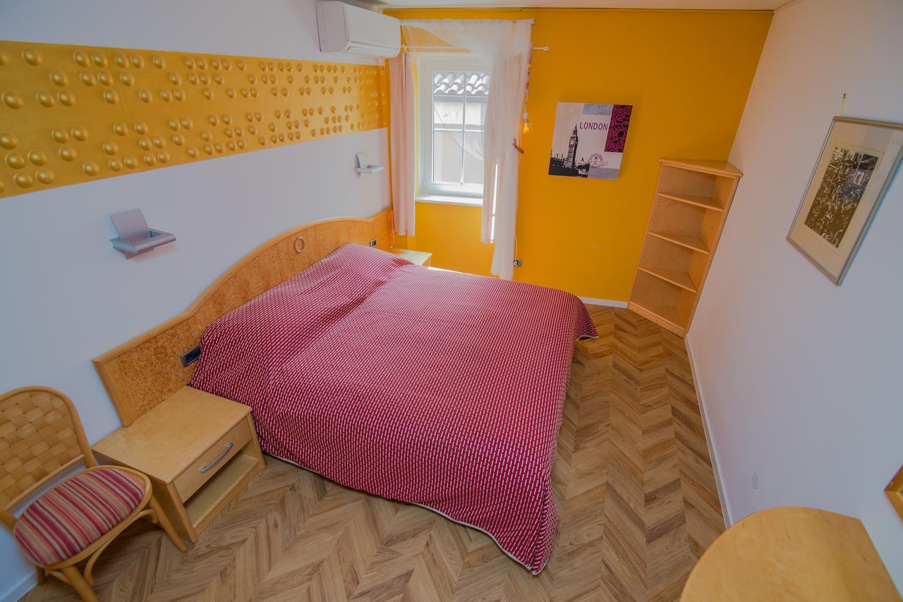 Bed&Breakfast Saturn Veli Lošinj Eksteriør bilde