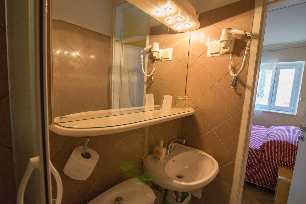 Bed&Breakfast Saturn Veli Lošinj Eksteriør bilde